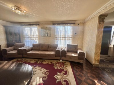 Code AA-3904, a house for sale.