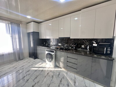 Code AA-3904, a house for sale.