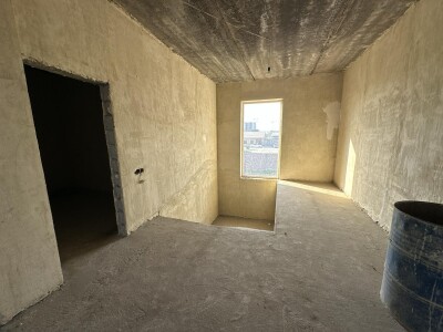 Code AA-3424, a house for sale.