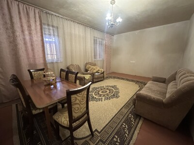 Code AS-2049. A house for sale.