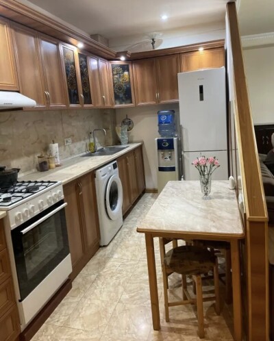 Code BA-3353. Apartment for sale