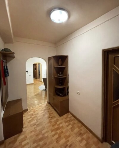 Code BA-3353. Apartment for sale