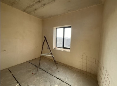 Կոդ AA-2082   Վաճառվում է  առանձնատուն