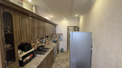 Կոդ BA-2121  Վաճառվում է բնակարան