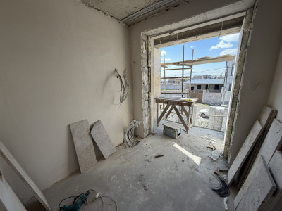 Կոդ AA-2123  Վաճառվում է նորակառույց առանձնատուն