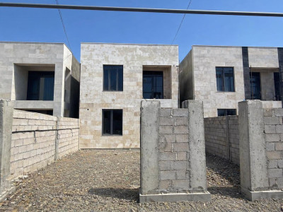 Կոդ AA-2123  Վաճառվում է նորակառույց առանձնատուն