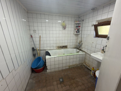 Կոդ AA-3043 Վաճառվում է առանձնատուն