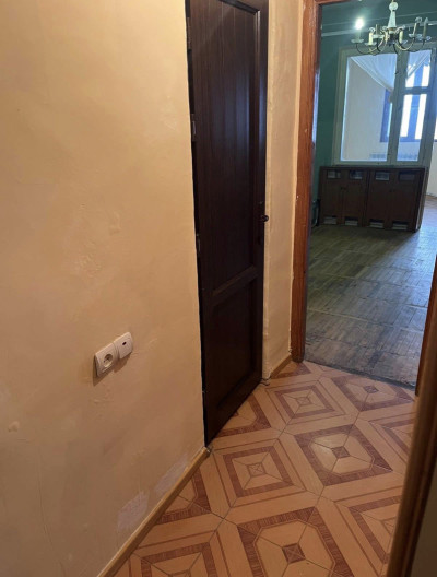 Կոդ BA-7001 Վաճառվում է բնակարան