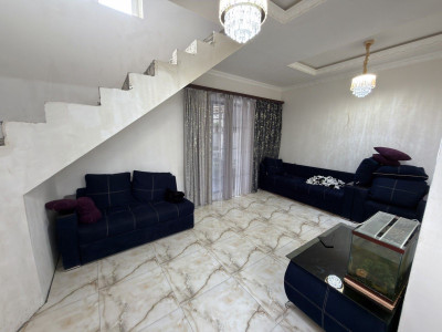 Կոդ AA-5905 Վաճառվում է առանձնատուն