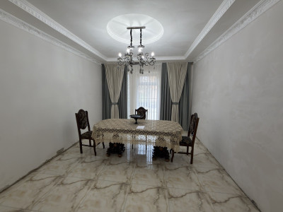 Կոդ AA-5905 Վաճառվում է առանձնատուն