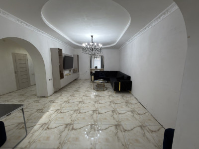 Կոդ AA-5905 Վաճառվում է առանձնատուն