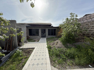 Կոդ AA-5905 Վաճառվում է առանձնատուն