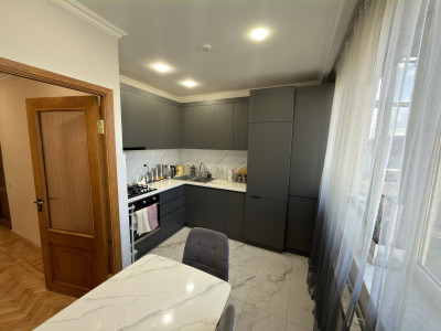Code BA-6696 – Apartment for sale
