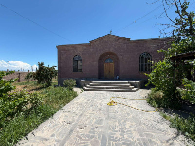 Code AS-3436 – Private house for sale