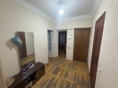 Code BA-5011 – Apartment for sale