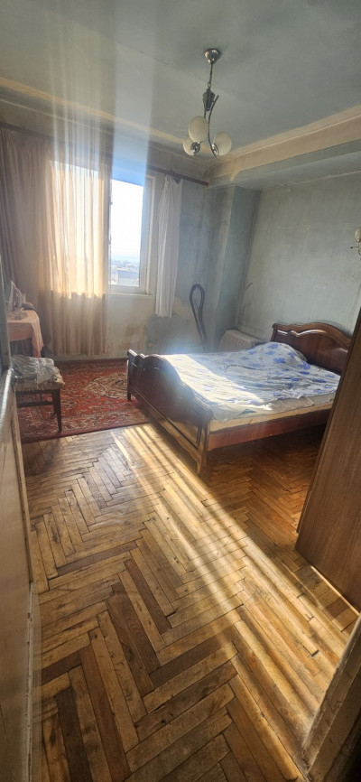 Code BA-7018 – Apartment for sale