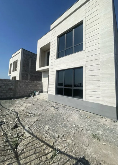 Code AA-9711 – Private house for sale