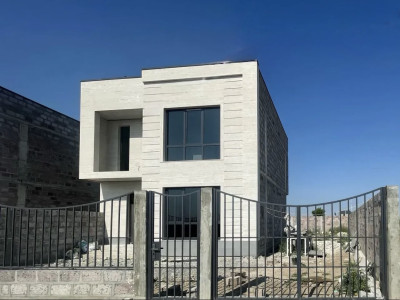 Code AA-9711 – Private house for sale