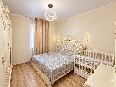 Կոդ AA-7887 Վաճառվում է առանձնատուն
