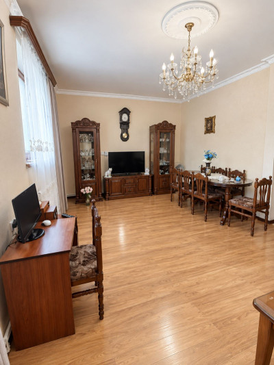 Код BA-0187 Продается квартира