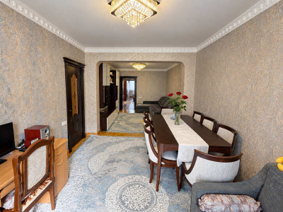 Код BA-8883 Продается квартира
