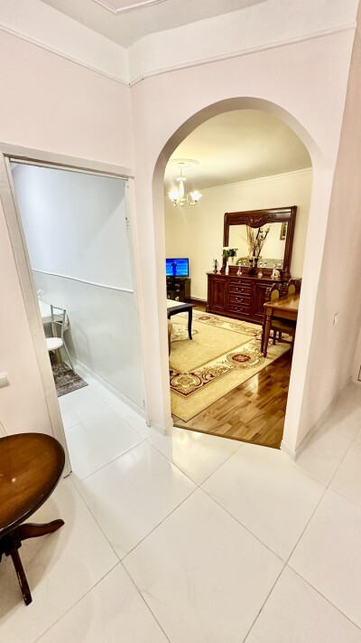 Կոդ BA-0204  Վաճառվում է բնակարան