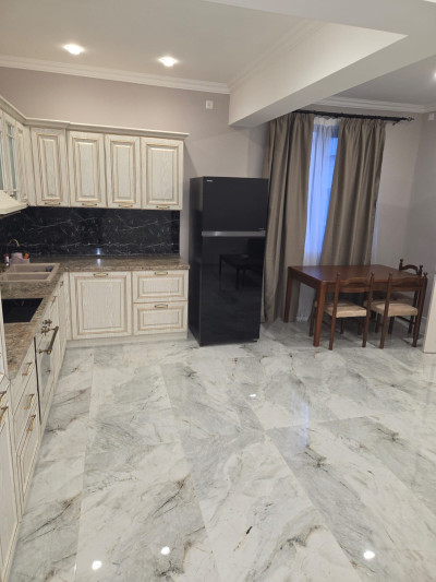 Код 698 – Сдаётся квартира