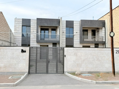 Կոդ 738 Վարձով է տրվում առանձնատուն