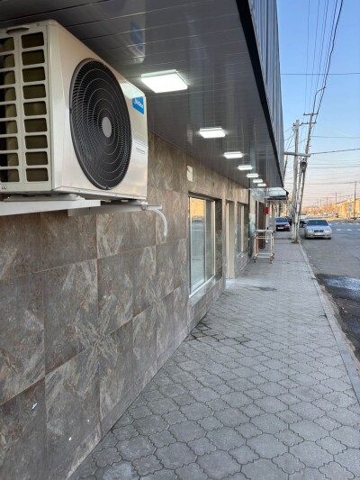 Կոդ 605 Վարձով է տրվում ԿՈՄԵՐՑԻՈՆ ՏԱՐԱԾՔ