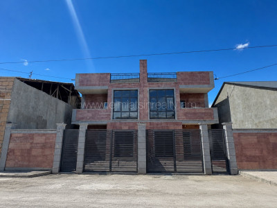 Կոդ AS-2100 Վաճառվում է առանձնատուն