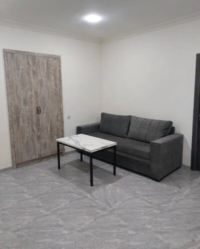 Կոդ 373 Վարձով է տրվում առանձնատուն