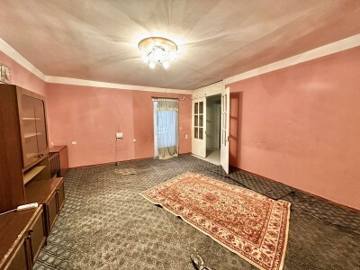 Կոդ  B-323 Վարձով է տրվում բնակարան