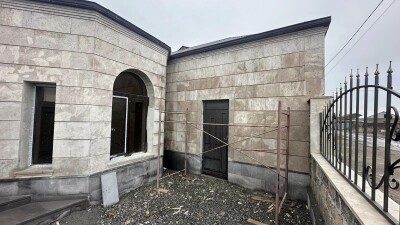 Կոդ AA-9455   Վաճառվում է առանձնատուն