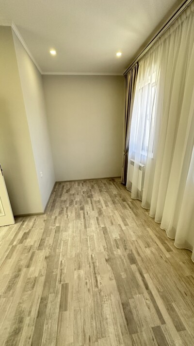 Կոդ AA-9535 Վաճառվում է առանձնատուն