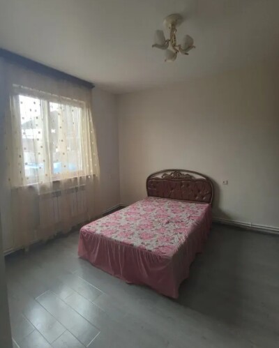 Կոդ 374 Վարձով է տրվում առանձնատուն