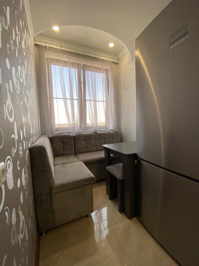 Կոդ 458 Վարձով է տրվում  բնակարան