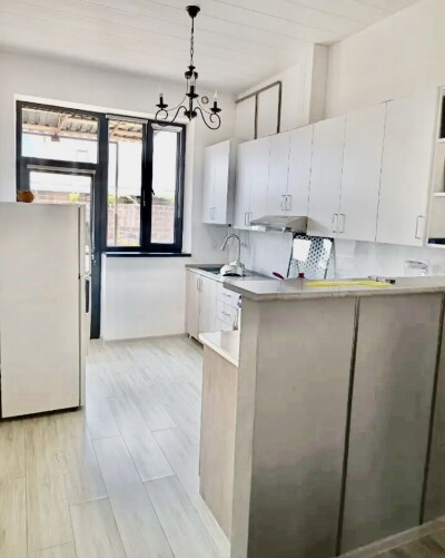 Կոդ AA-0096   Վաճառվում է առանձնատուն