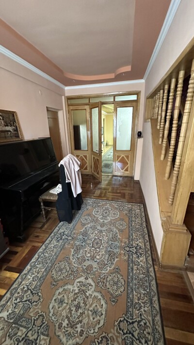 Կոդ AA-6066  Վաճառվում է առանձնատուն