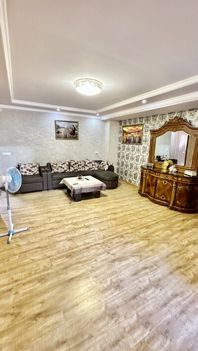 Կոդ BA-2142 Վաճառվում է բնակարան