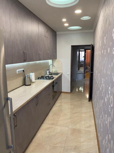 Կոդ 458 Վարձով է տրվում  բնակարան