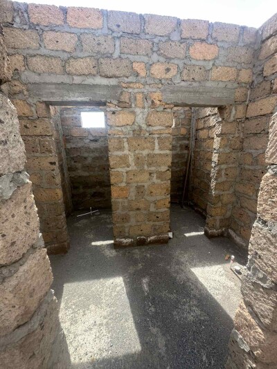 Կոդ KA-5515  Վաճառվում է կիսակառույց հանգստյան գոտի