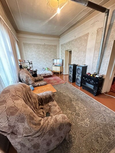 Կոդ AA-4445  Վաճառվում է առանձնատուն