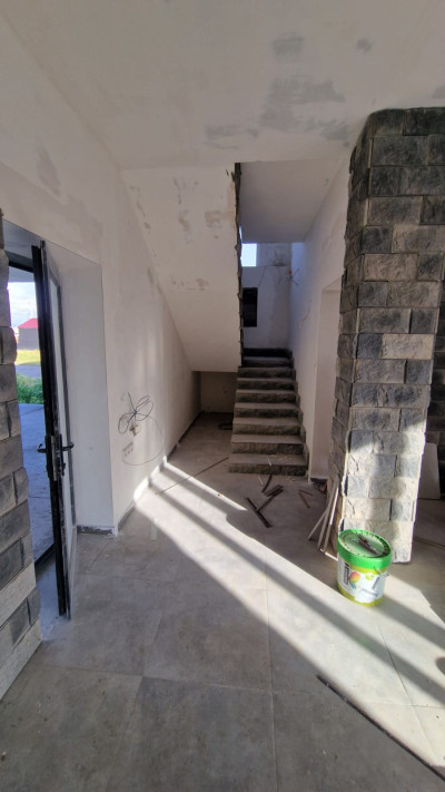 Կոդ AV-6074 Վաճառվում է առանձնատուն