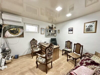 Կոդ 621 Վարձով է տրվում  ԳՈՐԾՈՂ ԲԻԶՆԵՍ