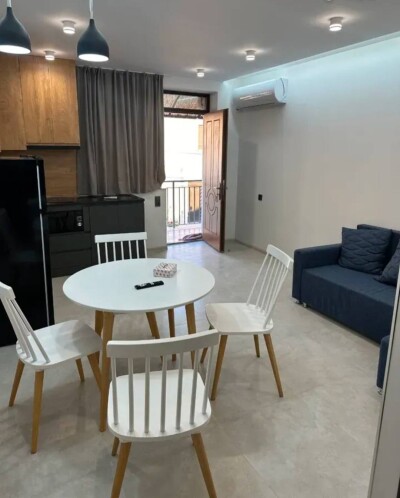 Կոդ 620 Վարձով է տրվում բնակարան