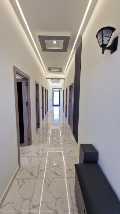 Կոդ AV-7384 Վաճառվում է առանձնատուն
