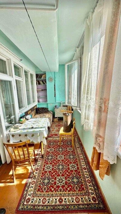 Կոդ  B-324 Վարձով է տրվում բնակարան