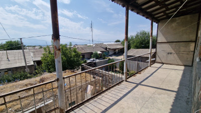 Կոդ AV-8541 Վաճառվում է առանձնատուն