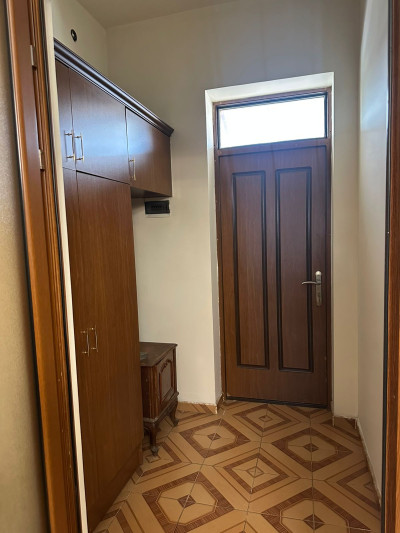 Կոդ AS-8465   Վաճառվում է առանձնատուն