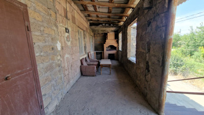 Կոդ AV-8541 Վաճառվում է առանձնատուն
